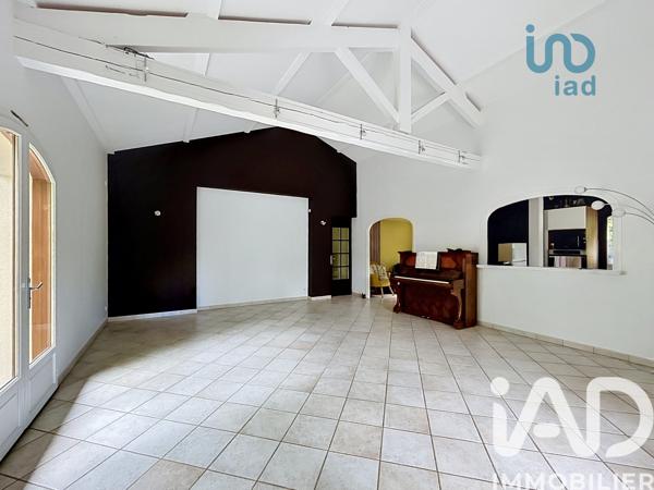Maison à vendre 5 pièces 150 m² Salaise-sur-Sanne