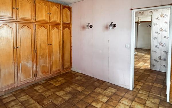 Maison à vendre    3 pièces • 46,28 m2 Bagnolet