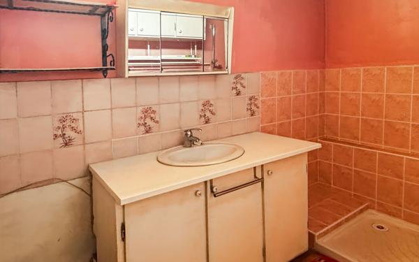 Maison à vendre    3 pièces • 46,28 m2 Bagnolet