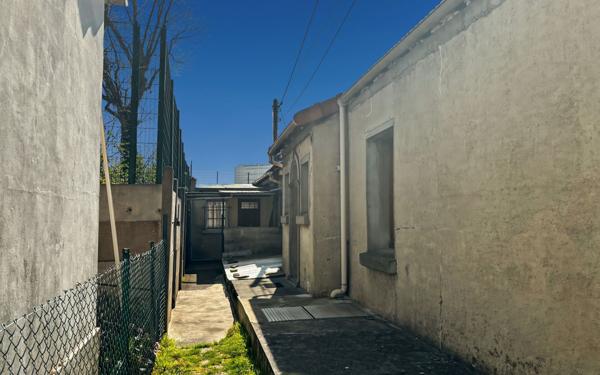 Maison à vendre    3 pièces • 46,28 m2 Bagnolet