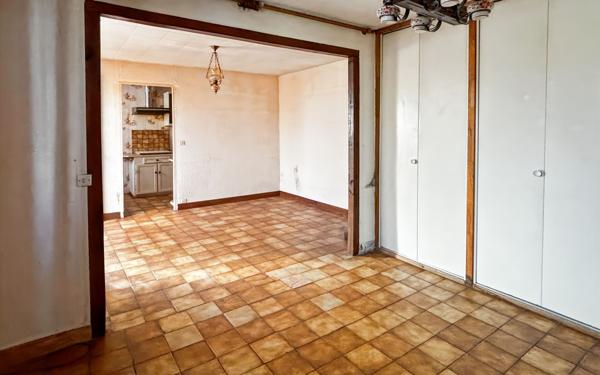 Maison à vendre    3 pièces • 46,28 m2 Bagnolet