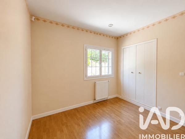 Maison à vendre 5 pièces 130 m² Caumont-sur-Durance