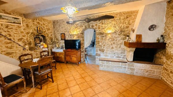 Maison en viager occupé à Lorgues, ancienne magnanerie rénovée