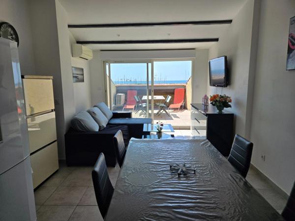 Découvrez votre futur havre de paix ou votre prochain investissement coup de cœur à Fos-sur-Mer !