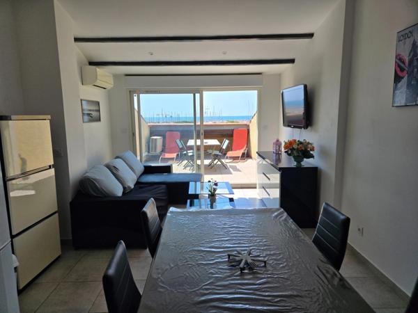 Découvrez votre futur havre de paix ou votre prochain investissement coup de cœur à Fos-sur-Mer !