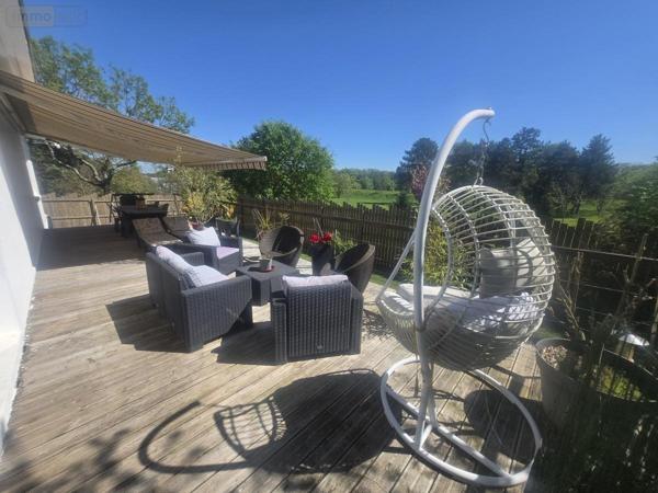 Maison à vendre à Sainte-Gemmes-sur-Loire dans le Maine-et-Loire (49130), ref : 49113-501