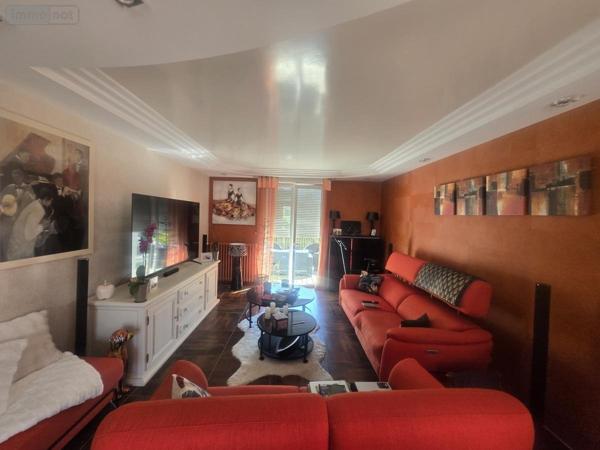 Maison à vendre à Sainte-Gemmes-sur-Loire dans le Maine-et-Loire (49130), ref : 49113-501