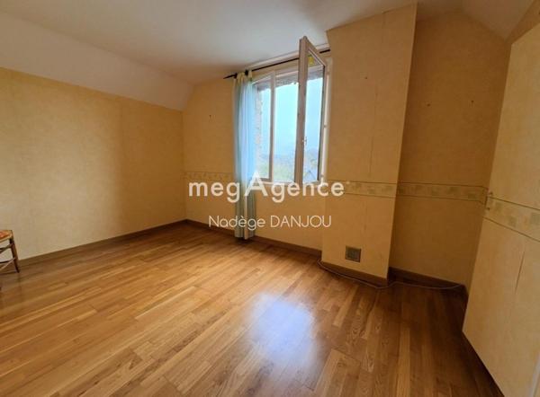 Maison à VIRE NORMANDIE, 14500 - 5 pièces 125m²