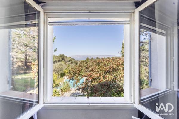 Maison à vendre 5 pièces 166 m² Trets