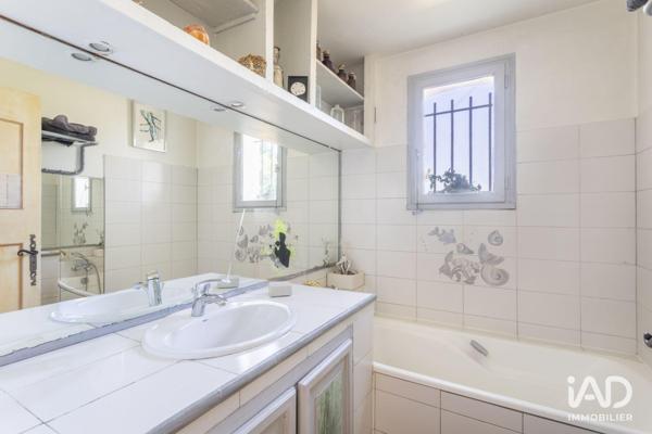 Maison à vendre 5 pièces 166 m² Trets