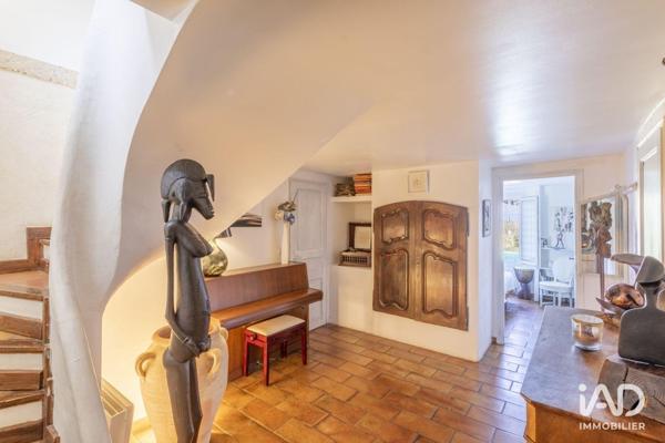 Maison à vendre 5 pièces 166 m² Trets
