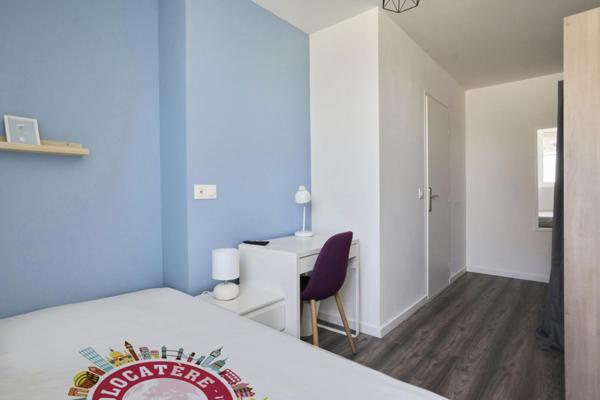 A LOUER : T1 à LILLE • RUE SOLFERINO - SEBASTOPOL • 685 € CC • Réf. 1501-9