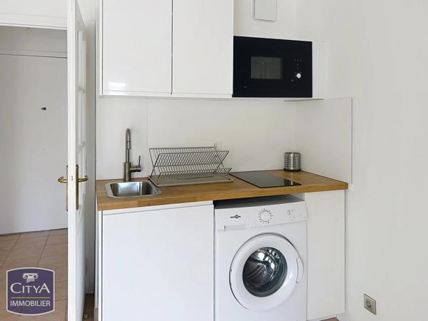 Appartement à vendre 1 pièce 24m² Fréjus (83600)
