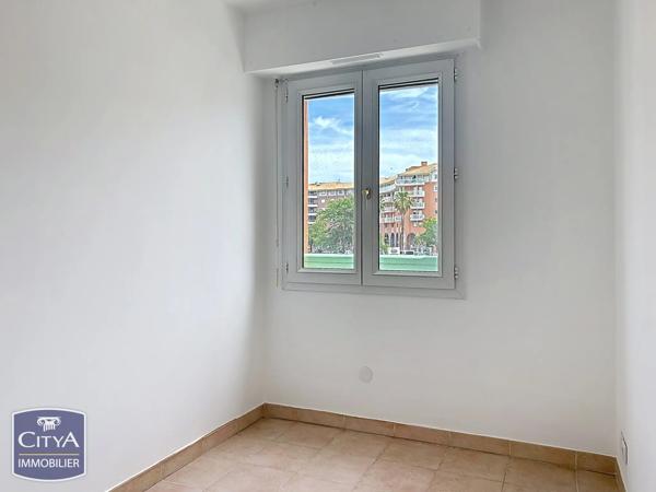 Appartement à vendre 1 pièce 24m² Fréjus (83600)