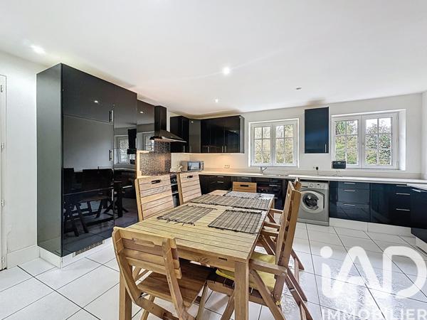 Maison à vendre 8 pièces 209 m² Le Faouët