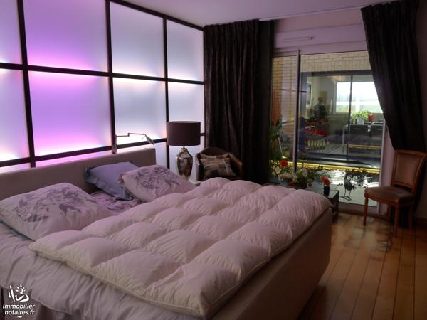 BIEN DE PRESTIGE - Maison d'architecte d'une surface habitable de 329 m².