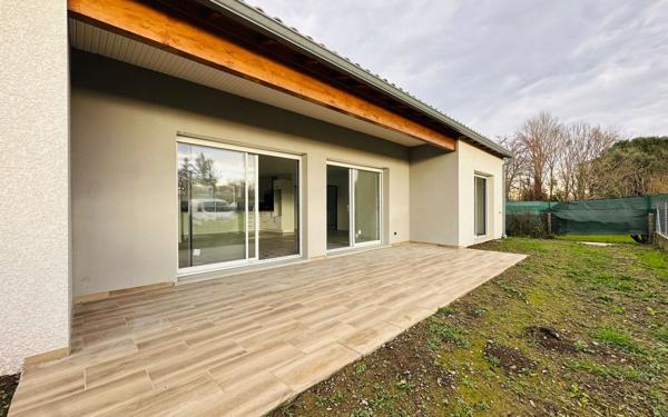 Maison à louer    4 pièces • 120 m2 Longages