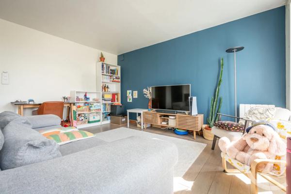 Appartement F2 à vendre  2 pièces - 55,70 m 2   VILLIERS SUR MARNE  - 94