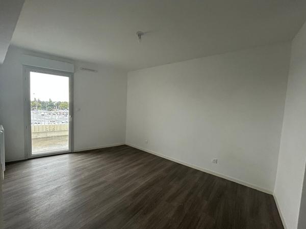 Appartement T4 ,  
Nantes 44300