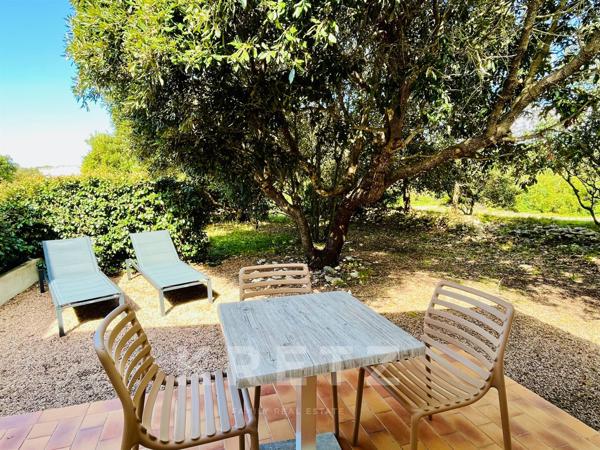 Ensemble immobilier de charme au cœur d’un domaine privé à Bonifacio