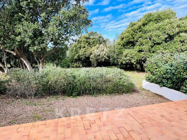 Ensemble immobilier de charme au cœur d’un domaine privé à Bonifacio