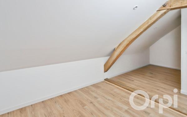 Maison à vendre    4 pièces • 105,14 m2 Chars