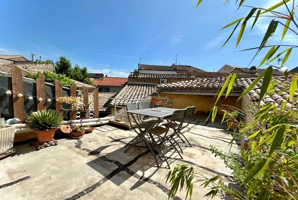 Maison de ville de 68m2 avec local commercial de 85m2