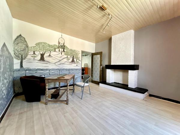 Maison de ville de 68m2 avec local commercial de 85m2