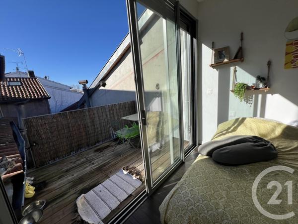 Appartement F3/F4 à vendre  3 pièces - 78,77 m 2   DAX  - 40