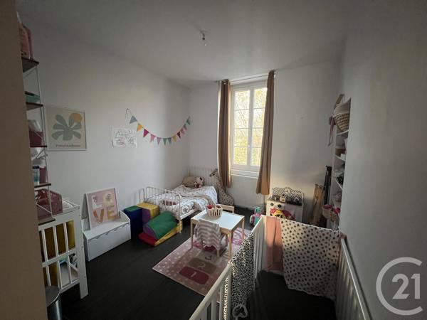 Appartement F3/F4 à vendre  3 pièces - 78,77 m 2   DAX  - 40