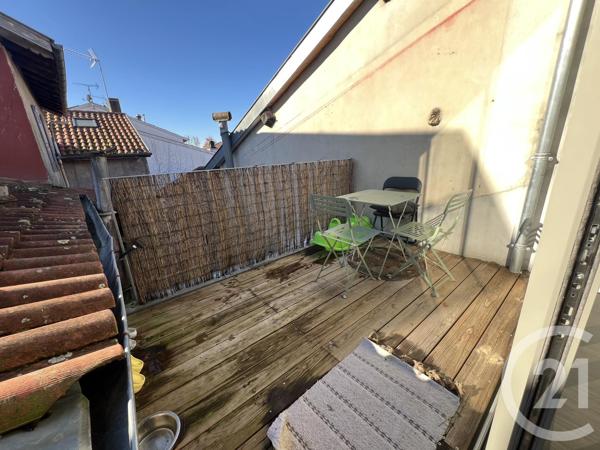 Appartement F3/F4 à vendre  3 pièces - 78,77 m 2   DAX  - 40