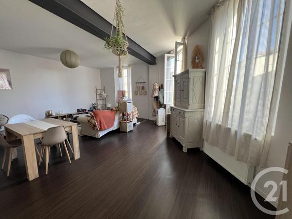 Appartement F3/F4 à vendre  3 pièces - 78,77 m 2   DAX  - 40