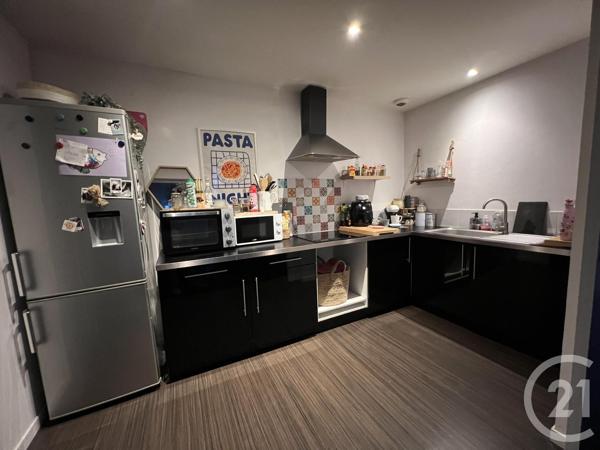 Appartement F3/F4 à vendre  3 pièces - 78,77 m 2   DAX  - 40