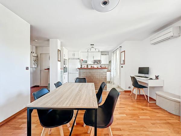 A vendre Marseille 13013 Marseille grand appartement T2 climatisé