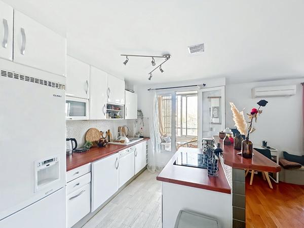 A vendre Marseille 13013 Marseille grand appartement T2 climatisé