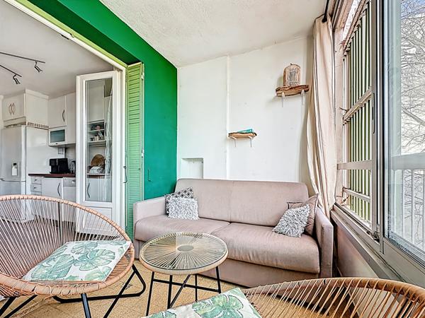 A vendre Marseille 13013 Marseille grand appartement T2 climatisé