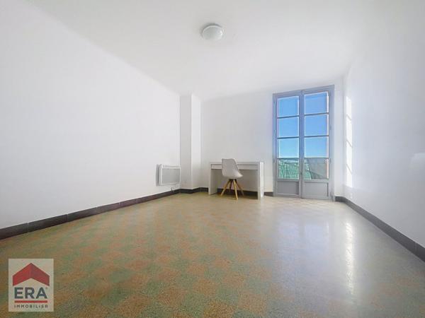 A VENDRE MARSEILLE 13014 BON SECOURS T3 APPARTEMENT BALCON