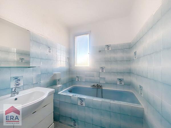 A VENDRE MARSEILLE 13014 BON SECOURS T3 APPARTEMENT BALCON