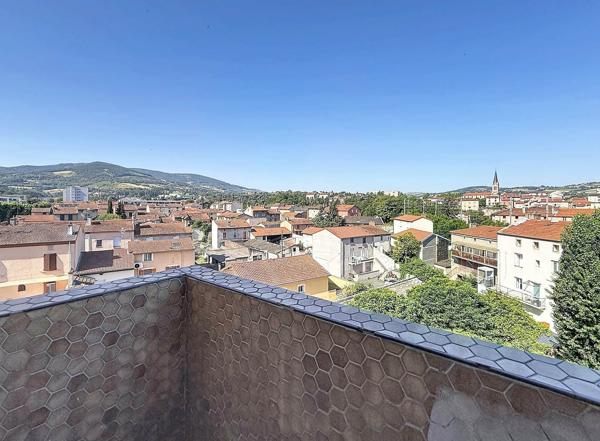 Appartement
         2 pièces
        - 44 m² Exclusivité 56 000 € *