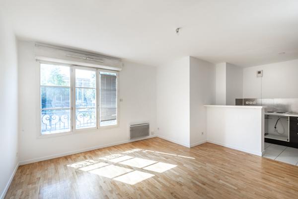 STUDIO - 30m2 - Le Plessis-Robinson €198 000 ** - Référence 414
