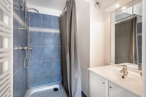 STUDIO - 30m2 - Le Plessis-Robinson €198 000 ** - Référence 414