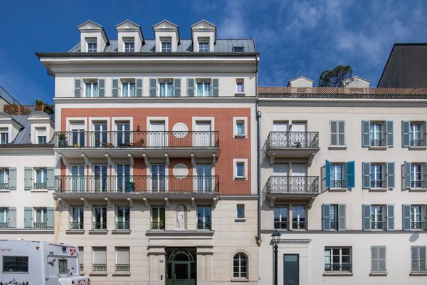STUDIO - 30m2 - Le Plessis-Robinson €198 000 ** - Référence 414