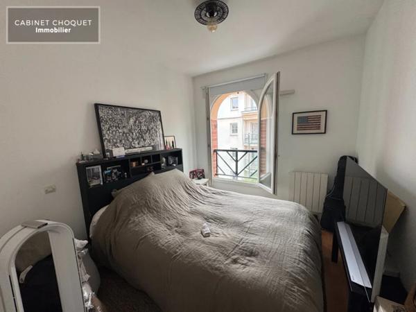 F2 AVEC GARAGE ET CAVE A LOUER - VIEUX-LILLE - 39.5 m 2 - 779 € charges comprises par mois