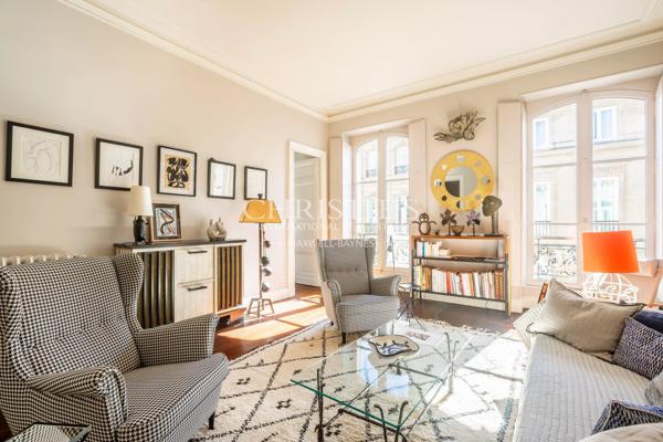 Bordeaux Jardin Public – Élégant appartement rénové – Prestations anciennes