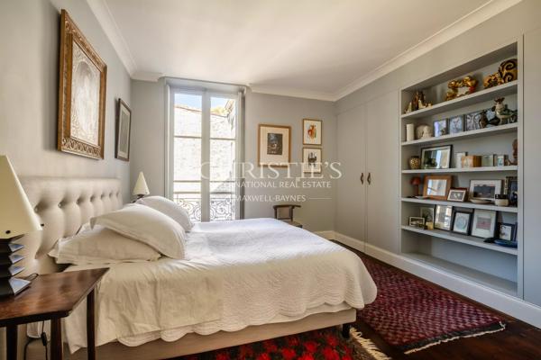Bordeaux Jardin Public – Élégant appartement rénové – Prestations anciennes