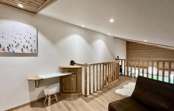 Beau T2 duplex entièrement rénové (58,59m2 habitables)