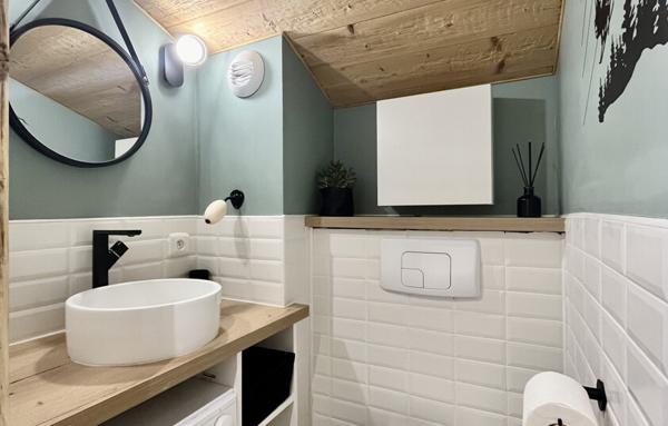 Beau T2 duplex entièrement rénové (58,59m2 habitables)