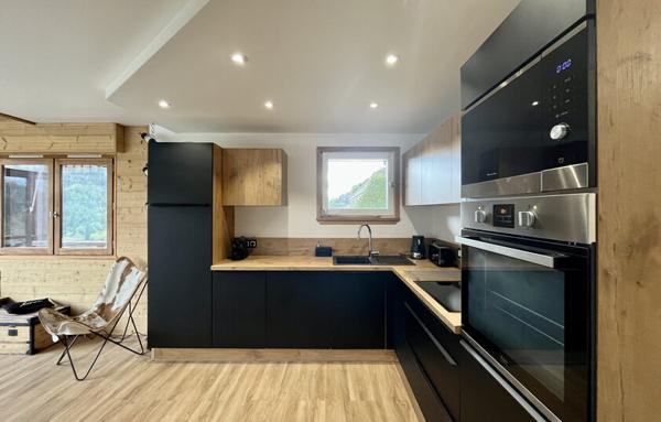 Beau T2 duplex entièrement rénové (58,59m2 habitables)