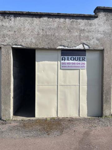 Garage  - 15 m² - SAUMUR