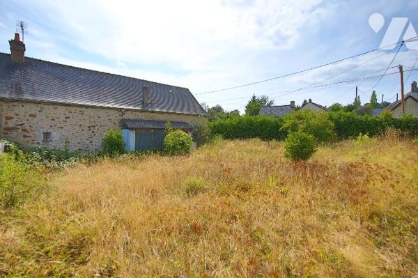 Maison en pierres à 3km du Bourg de BRICQUEBEC-EN-COTENTIN